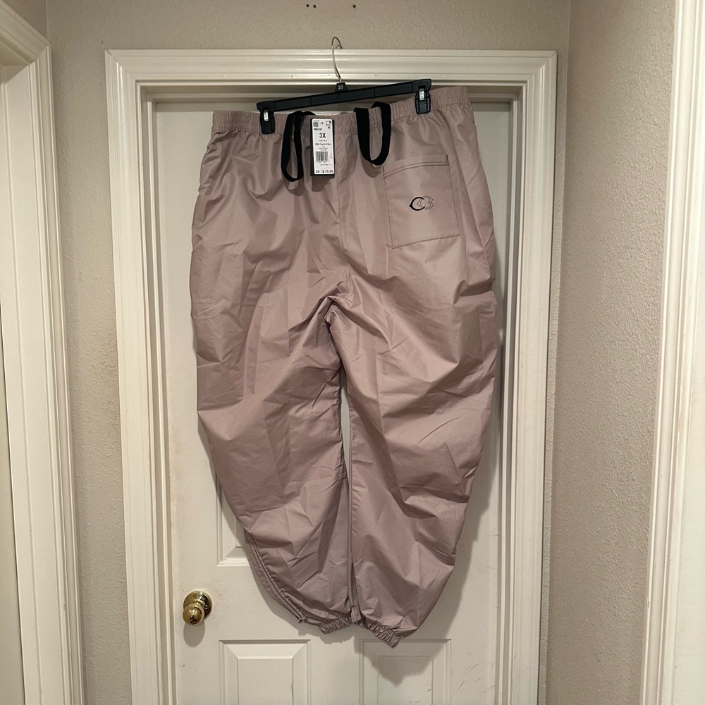 NWT Reebok Cardi B Woven Plus Size 3X Or 4X Casual Informal Tan Pant - Picture 4 of 10